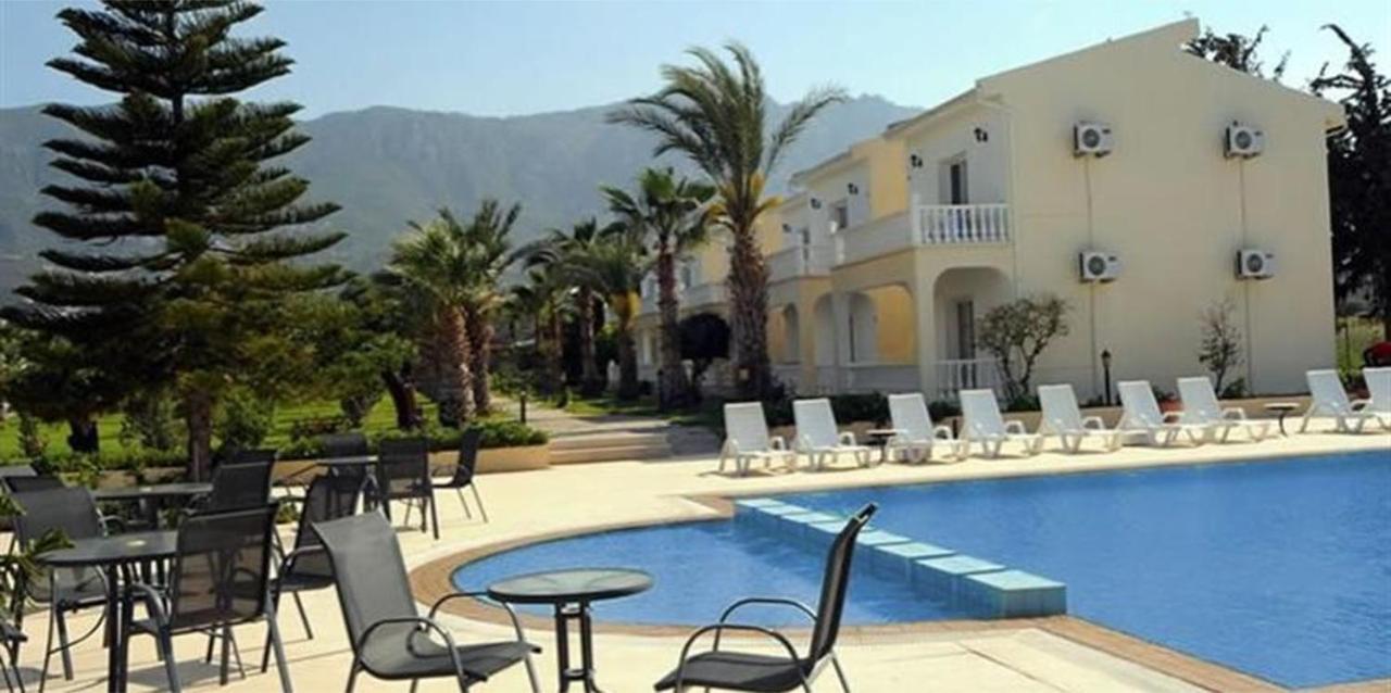 Mountain View Hotel Agios Georgios  Dış mekan fotoğraf