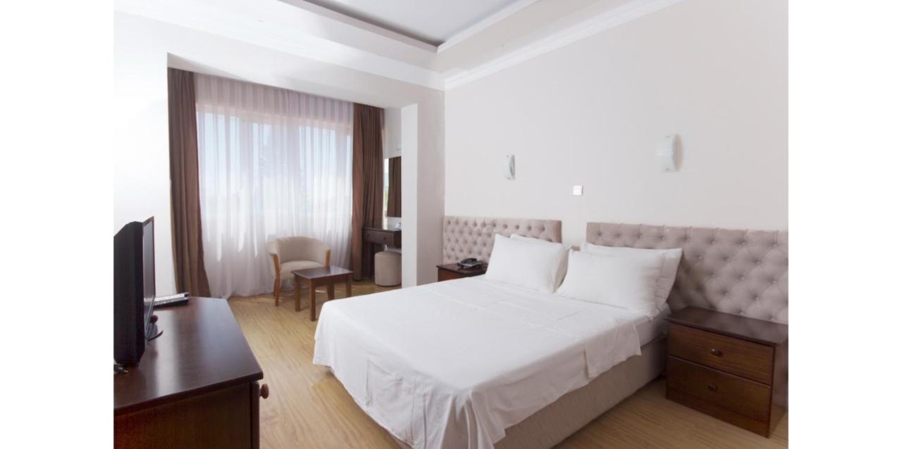 Mountain View Hotel Agios Georgios  Dış mekan fotoğraf